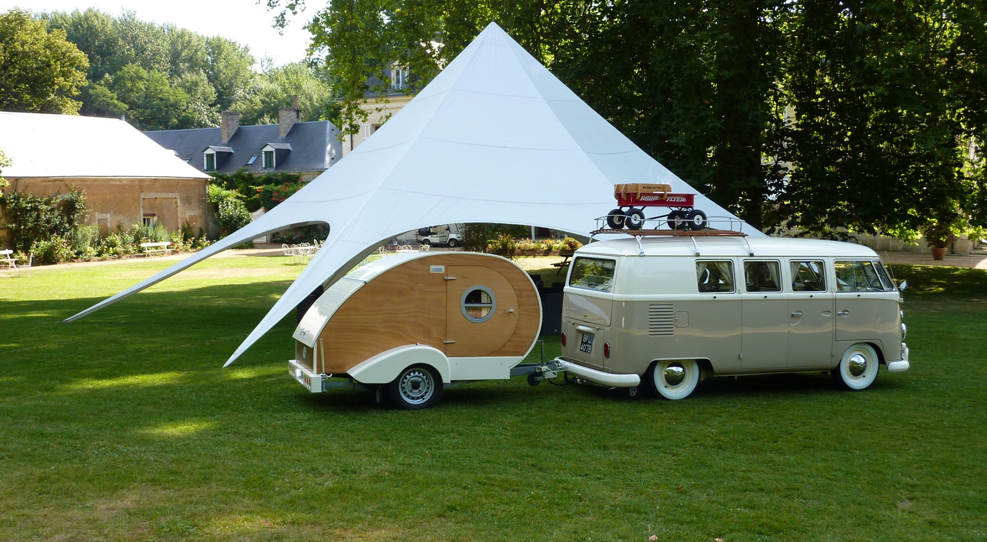 Campervan in Frane