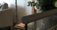 round-leather-handrail-on-glass